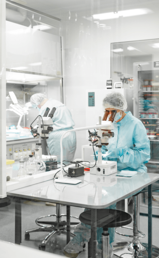 laboratory-production-biomaterials-people-research-min